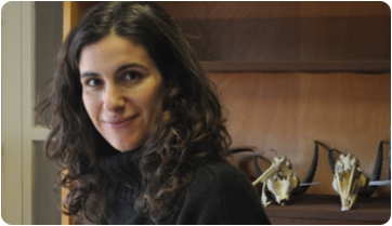 Soledad De Esteban Trivigno rep el Premi Florentino Ameghino